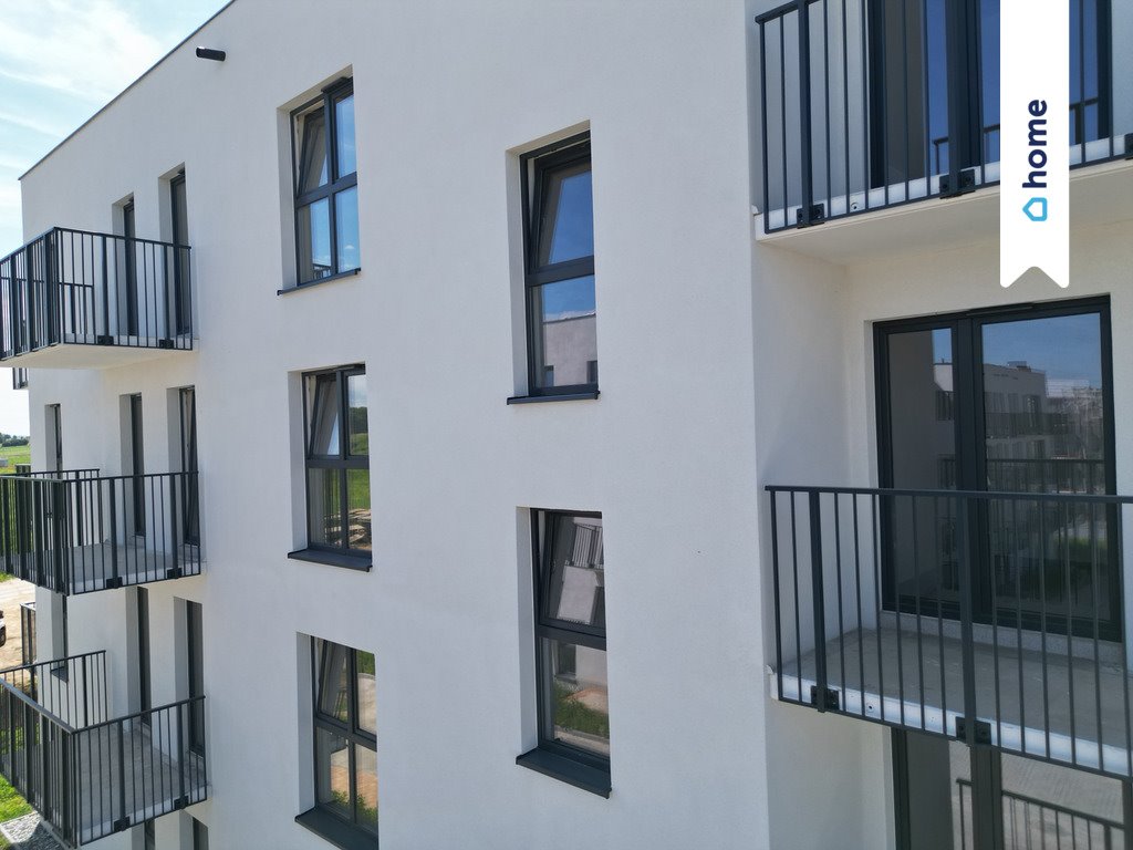 Na sprzedaż przestronne 3-pokojowe mieszkanie 52 m² w Siewierzu Siewierz  52m2 Foto 1