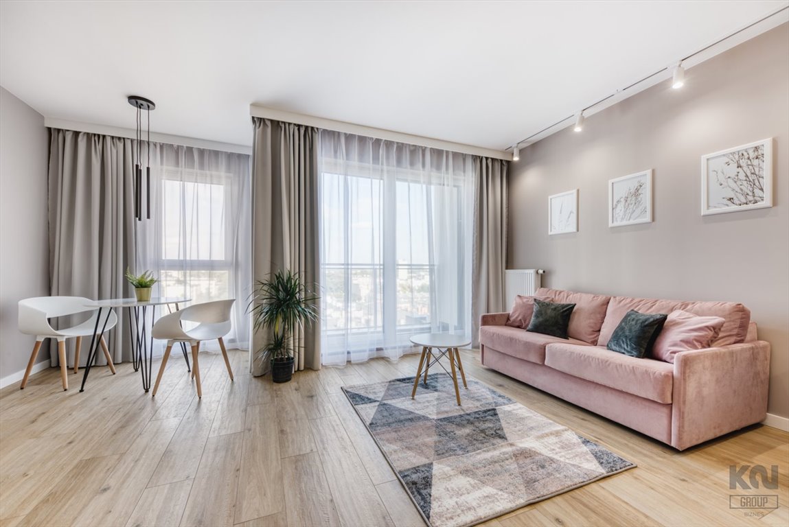 Studio 33,7 m² w centrum Łodzi (blisko dworca Fabryczna): Łódź Śródmieście: Tramwajowa