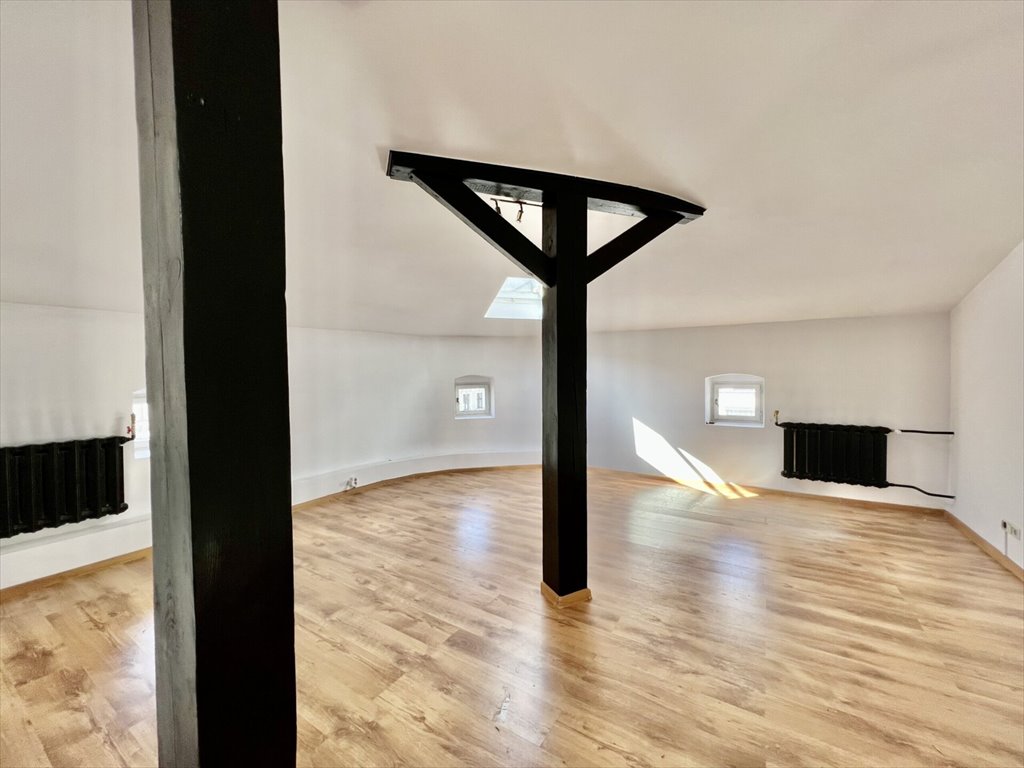 Przestronne loftowe biuro na Piotrkowskiej 146, gotowe do wynajęcia Łódź, Piotrkowska 146  64m2 Foto 1