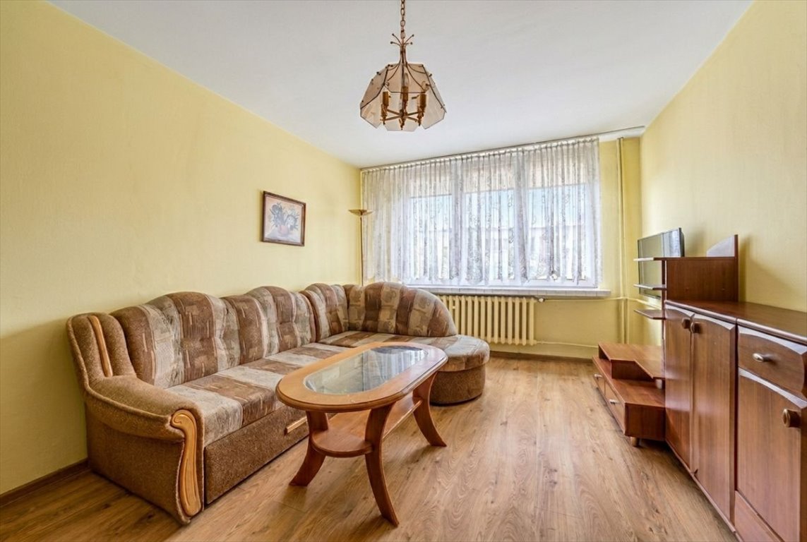 44,4 m² do remontu w Zabrzu Rokitnicy - inwestycja lub własne wnętrze polecam Zabrze, Rokitnica, Ireny Kosmowskiej  44m2 Foto 1
