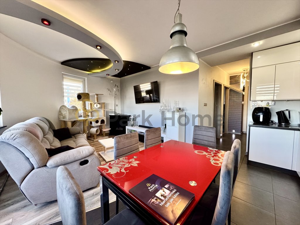 Na sprzedaż jasne narożne mieszkanie 52 m² z balkonem i komórką Głogów  52m2 Foto 1