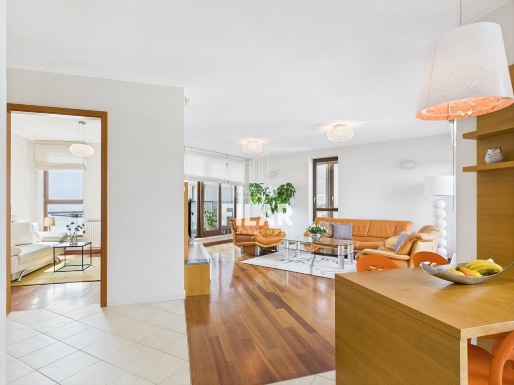 Luksusowe 3-pokojowe mieszkanie w Sea Towers z widokiem na Zatokę Gdynia, Śródmieście, A. Hryniewickiego  77m2 Foto 1