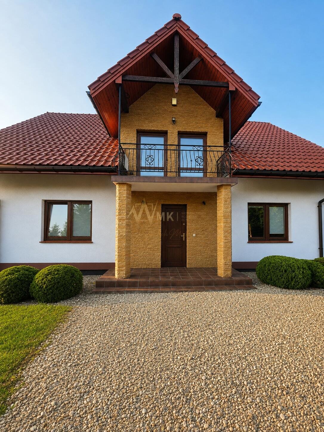Przestronny dom 150 m2 z pięknym widokiem i garażem. Tursko  150m2 Foto 1