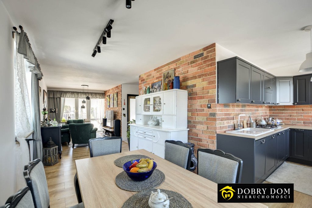 Stylowe 3-pokojowe mieszkanie po remoncie z dużą piwnicą zapraszam Ryboły  70m2 Foto 1