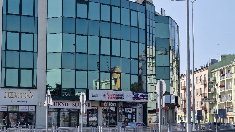 Lokal użytkowy na sprzedaż Kielce, Centrum, Paderewskiego  302m2 Foto 1