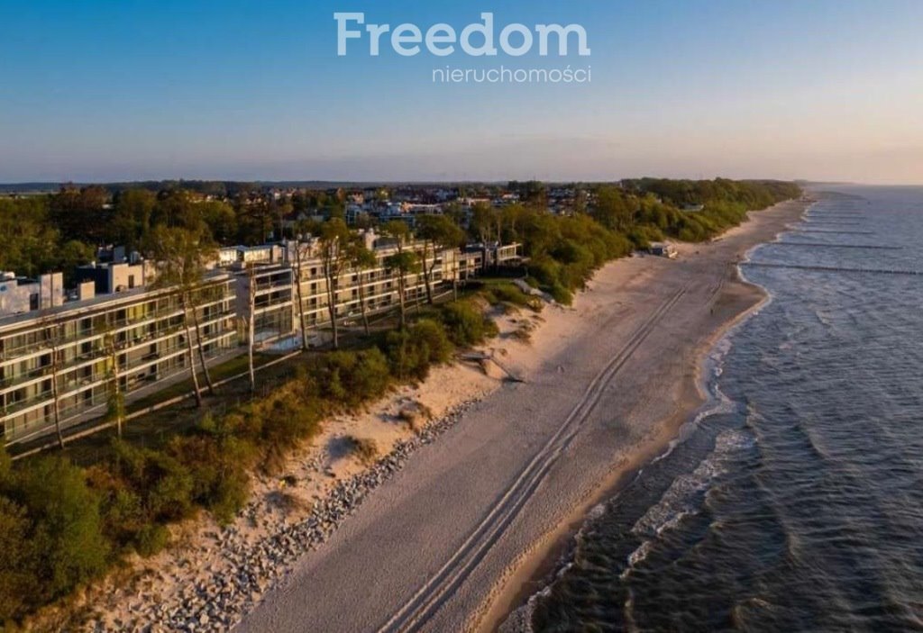 Mieszkanie trzypokojowe na sprzedaż Rewal, Klifowa  51m2 Foto 1