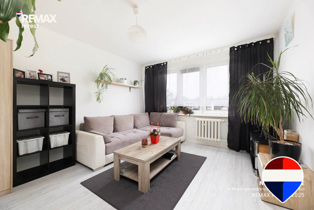 Przytulne 34 m² z potencjałem, blisko szkół i rekreacji Kęty, Osiedle generała Władysława Sikorskiego 2  34m2 Foto 1