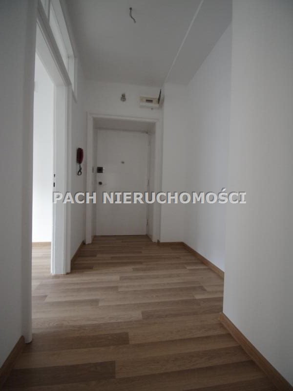 Mieszkanie trzypokojowe na sprzedaż Bielsko-Biała, Górne Przedmieście  96m2 Foto 2