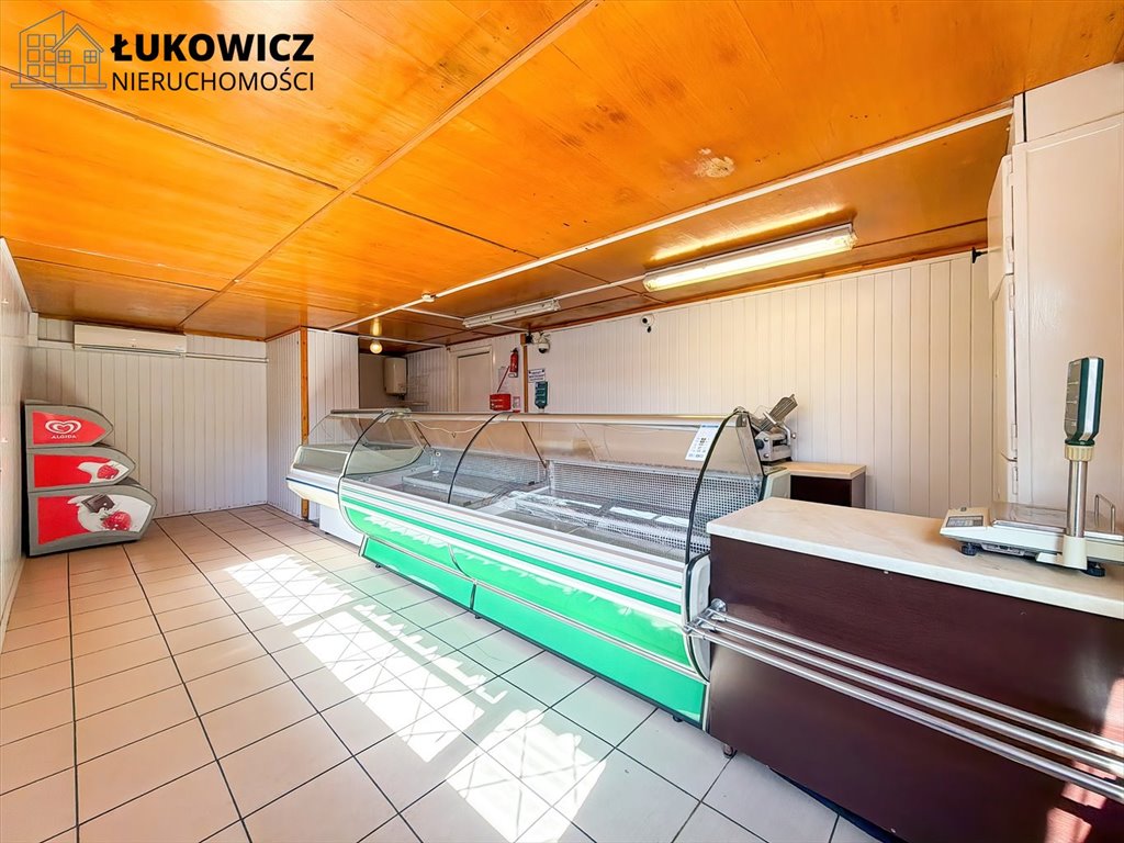 Pawilon handlowo-usługowy 45 m² z wyposażeniem - Ryneczek na Hulance Bielsko-Biała, Osiedle Kopernika  45m2 Foto 1