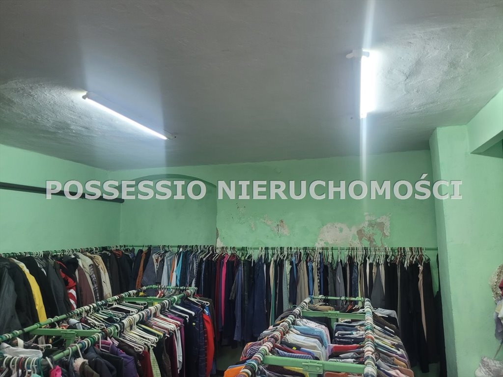 Lokal użytkowy w Rynku Strzegomia, 73,6 m2, do remontu Strzegom  74m2 Foto 1