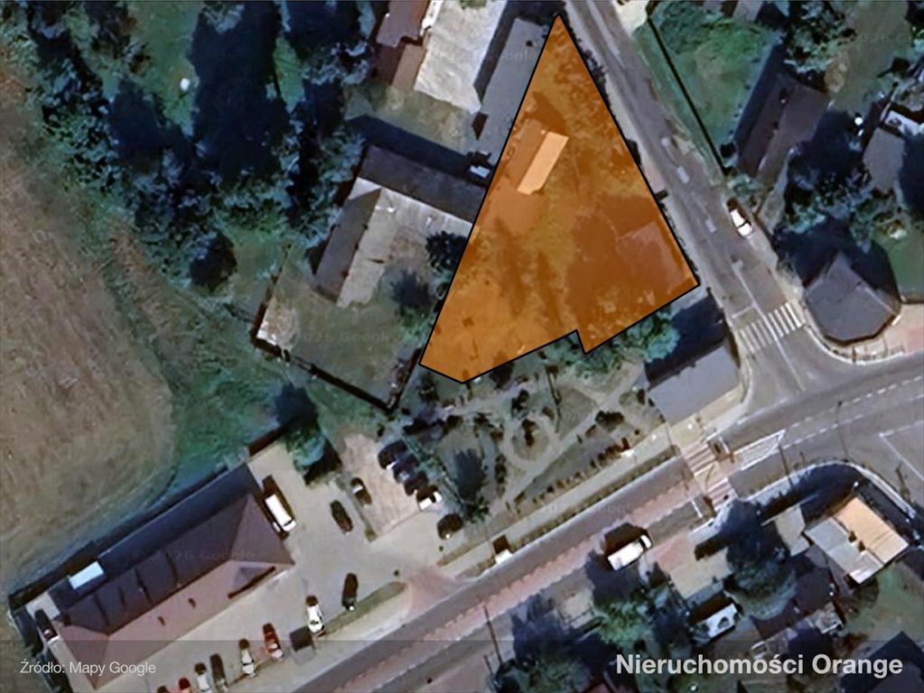 Działka z budynkami w centrum Kwiatkowic, 945 m² Kwiatkowice, Kwiatkowice, ul. Szkolna 1  125m2 Foto 1