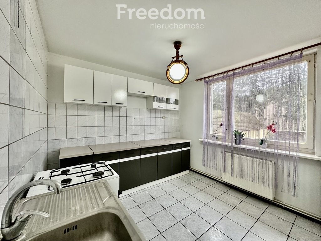 Mieszkanie trzypokojowe na sprzedaż Piława  65m2 Foto 1