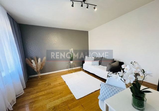 Kawalerka na sprzedaż Wałbrzych, Biały Kamień  34m2 Foto 1