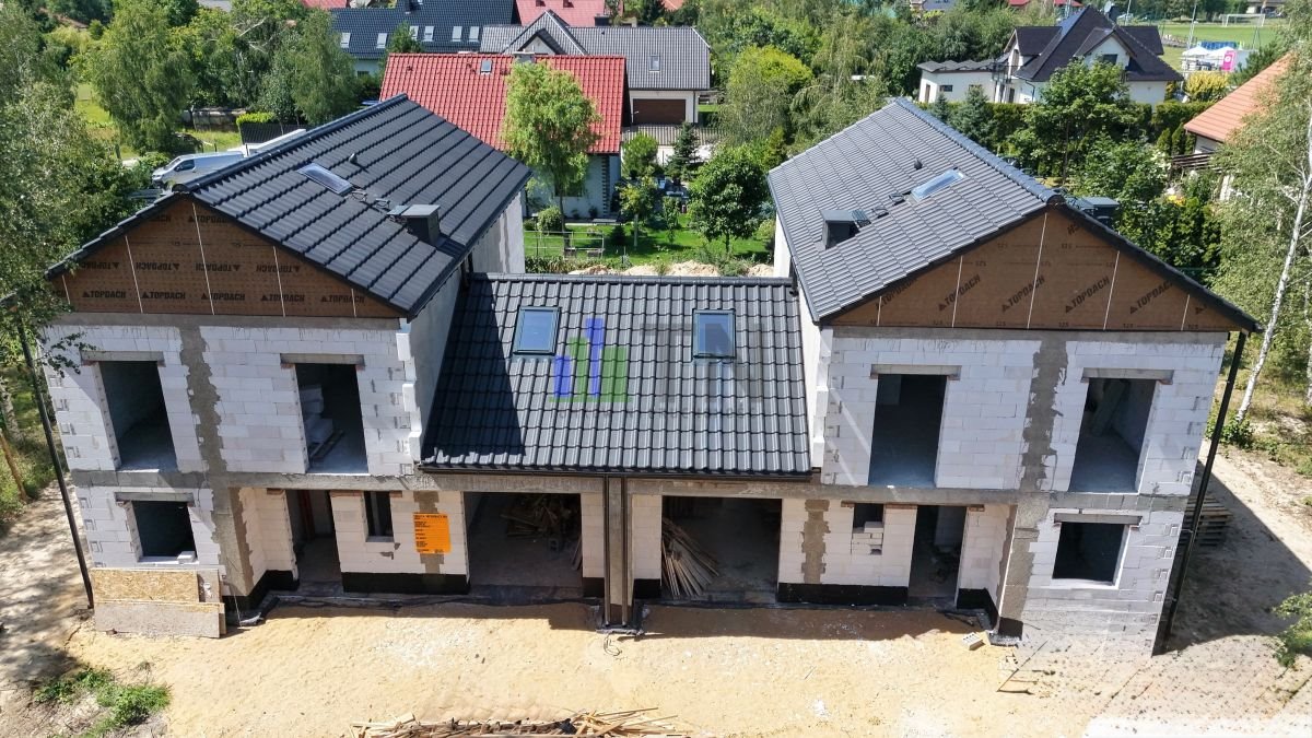 Dom bliźniaczy 152 m² w Lutyni (bez PCC, od dewelopera) Lutynia, Fiołkowa  152m2 Foto 1