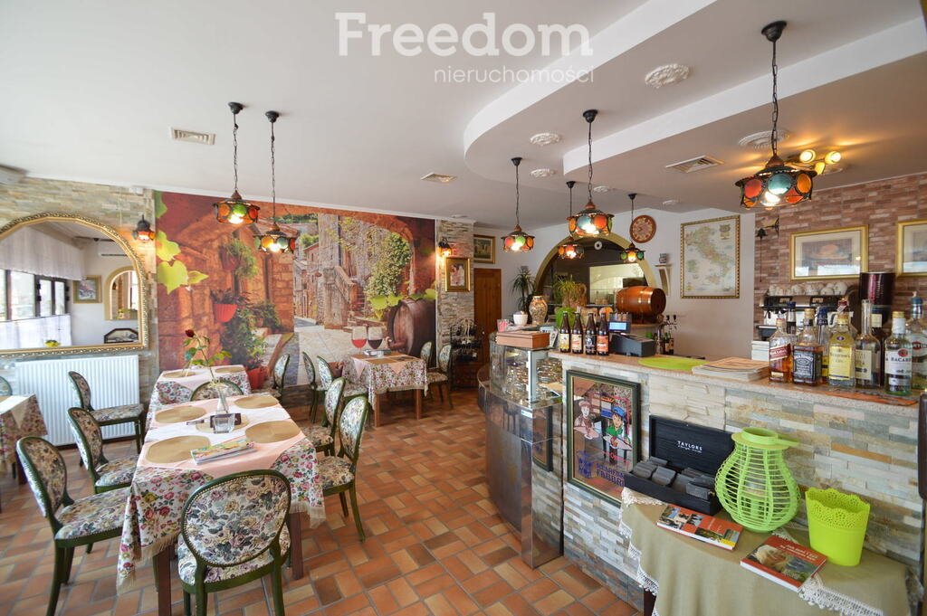 Lokal gastronomiczny 142 m² z ogródkiem i wyposażeniem polecam Opole, Kazimierza Sosnkowskiego  142m2 Foto 1