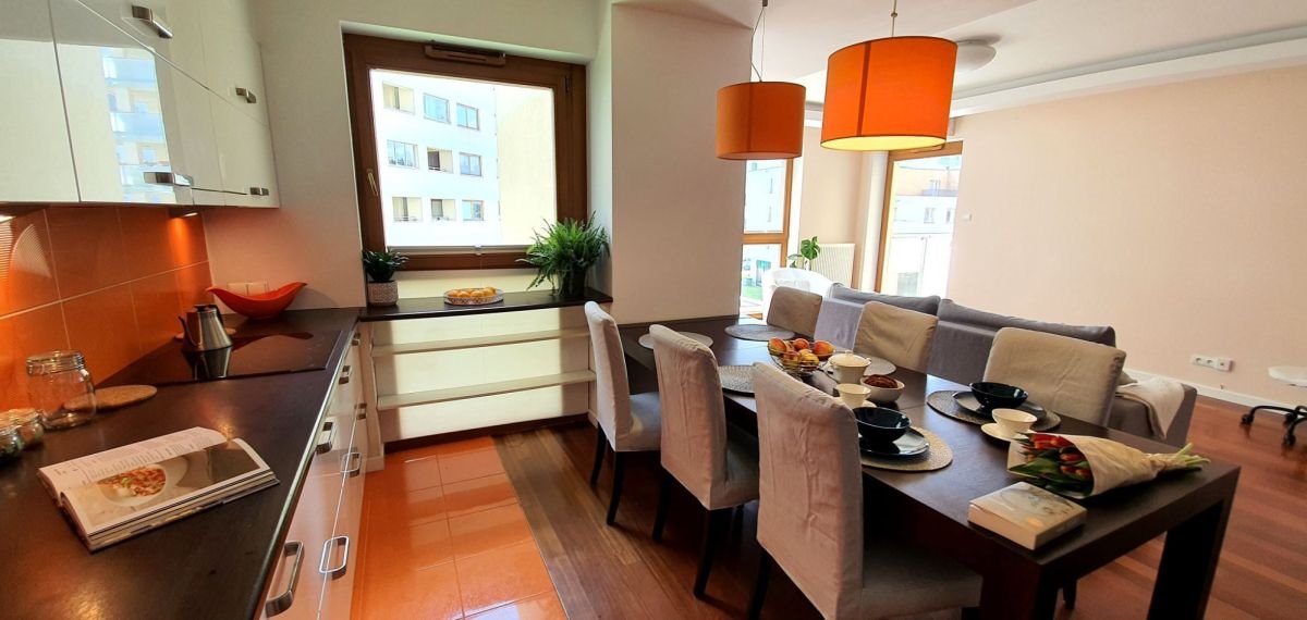 Przestronne 86 m2 na Bemowie z garażem i garderobą Warszawa, Bemowo, Powstańców Śląskich  86m2 Foto 1