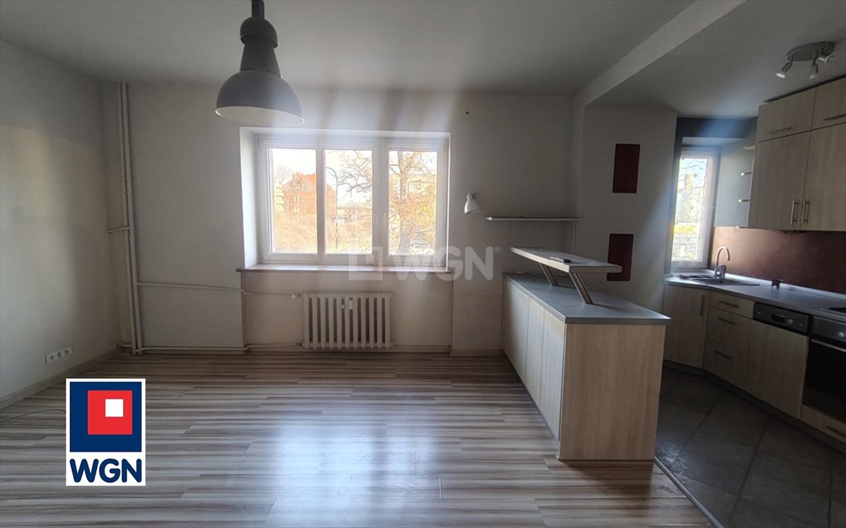 Mieszkanie trzypokojowe na sprzedaż Racibórz, Racibórz, Łąkowa  76m2 Foto 1