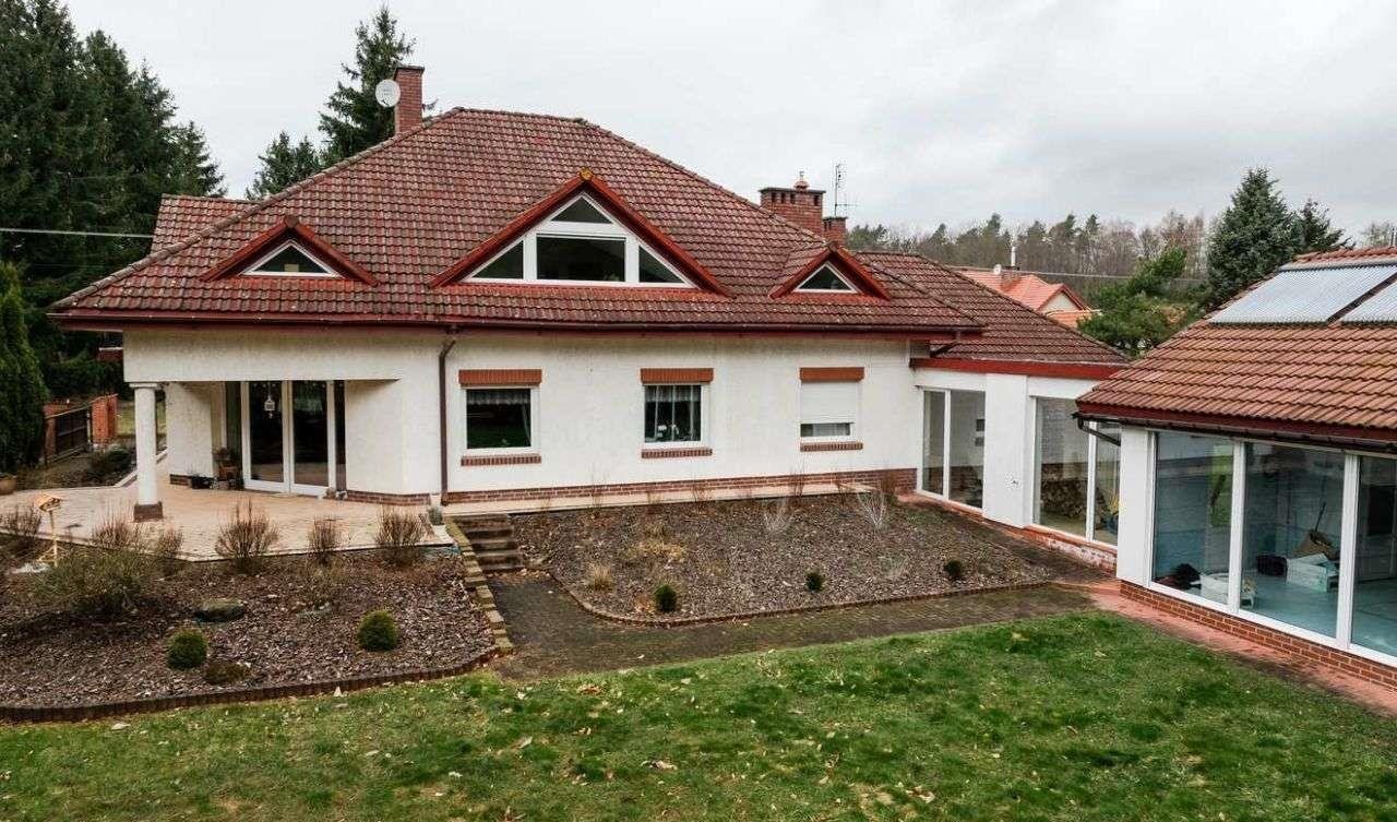 Do sprzedania przestronny dom 355 m² z kominkiem i dużym ogrodem Krościenko Wyżne  355m2 Foto 1