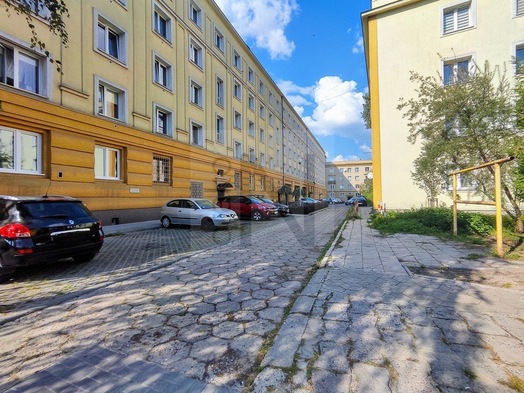 Mieszkanie trzypokojowe na sprzedaż Częstochowa, Śródmieście  65m2 Foto 9