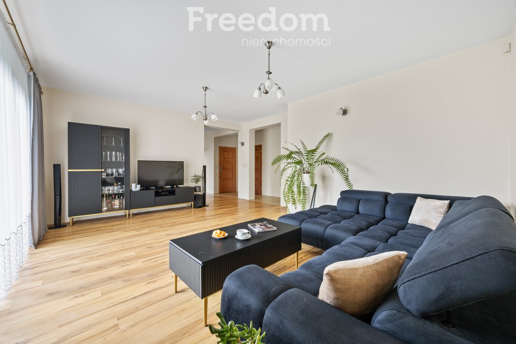 Dom na sprzedaż Łajski, gen. Władysława Sikorskiego  155m2 Foto 1