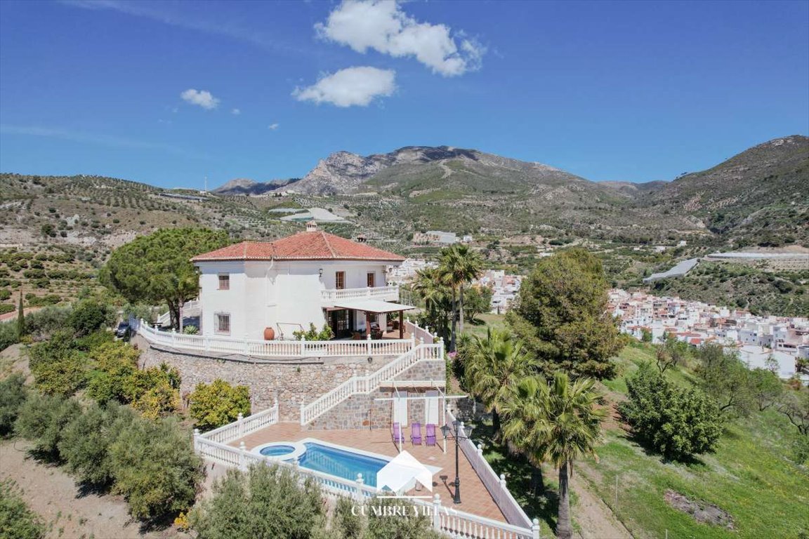 Dom na sprzedaż Hiszpania, Itrabo, Itrabo  486m2 Foto 1