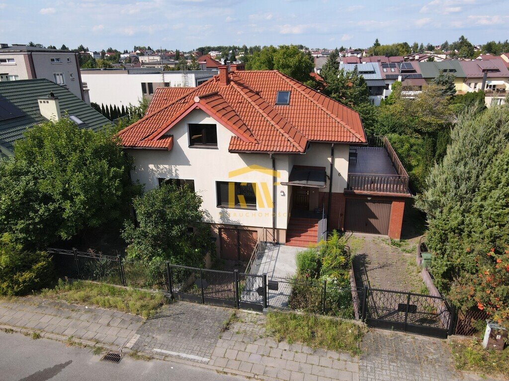 Przestronny dom z garażami, ogród i potencjał rozbudowy Radom, Wacyn  315m2 Foto 1