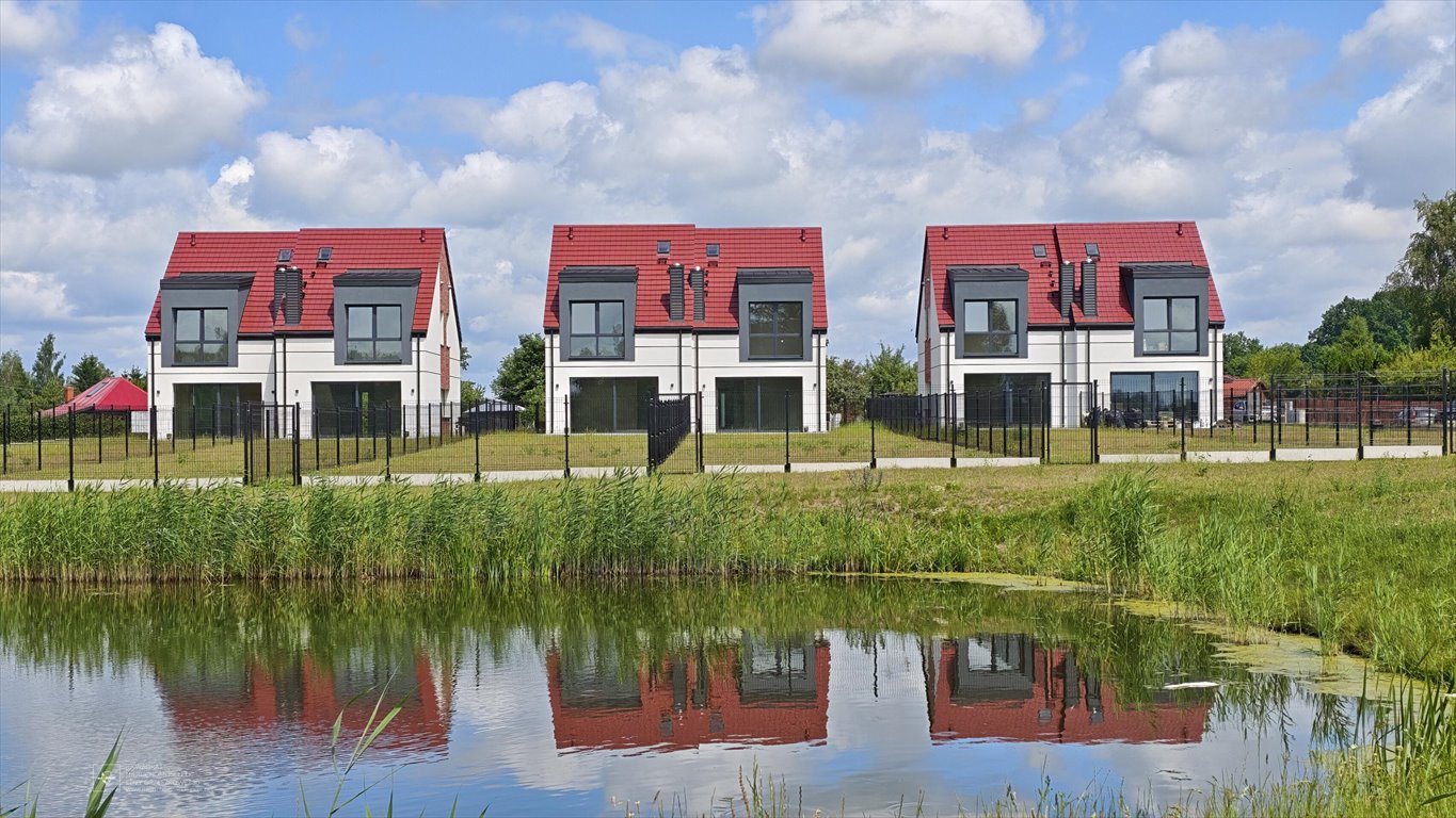 Sprzedam nowoczesny dom 88 m² z prywatnym stawem w Węgorzewie Węgorzewo, Węgorzewo, Nad Stawem  88m2 Foto 1