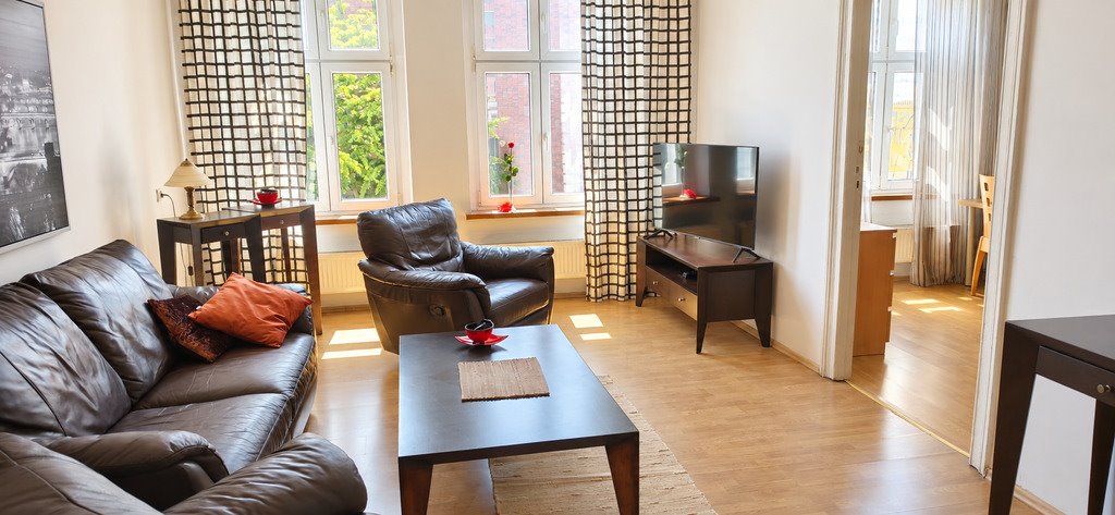 Przestronne 94 m² mieszkanie w Gliwicach, kamienica - polecam! Gliwice, Jana Pawła II  94m2 Foto 1