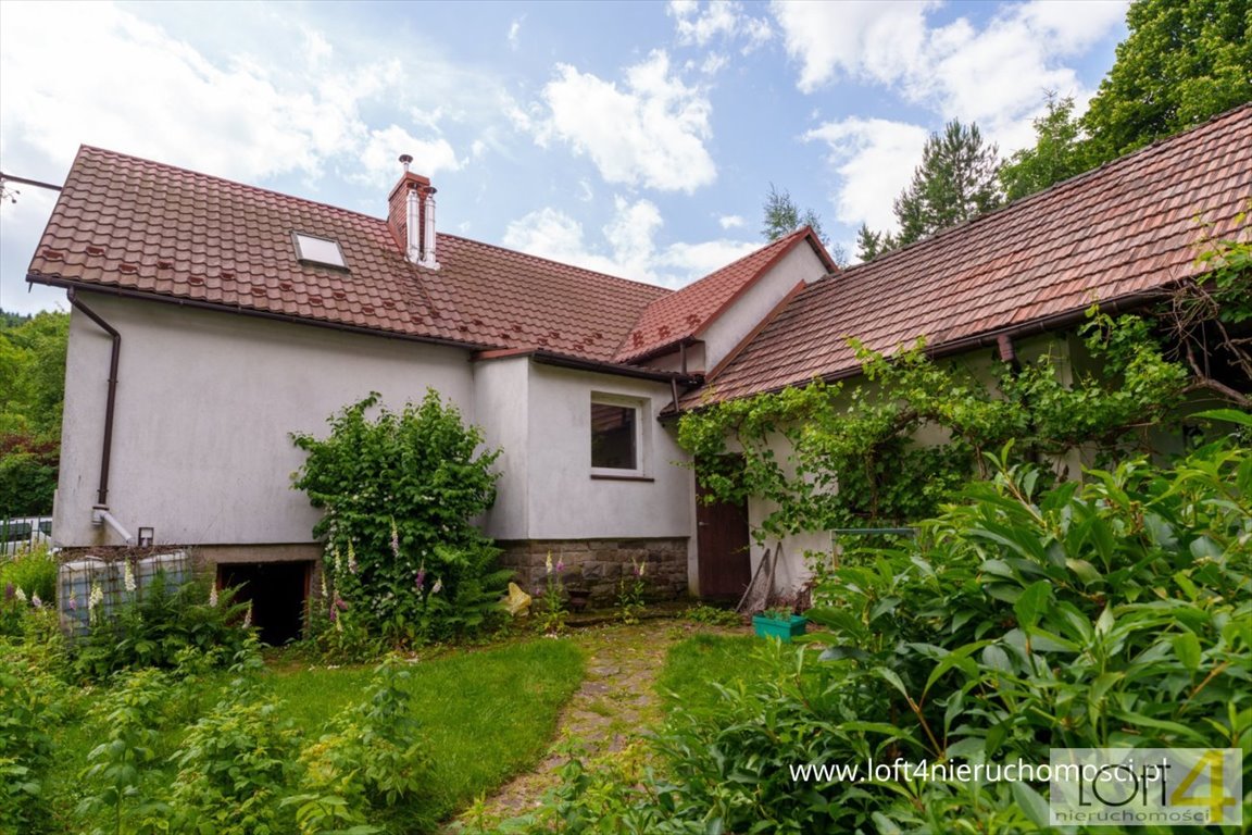 Na sprzedaż urokliwy dom 190 m² w leśnej okolicy Łososina Górna  188m2 Foto 1