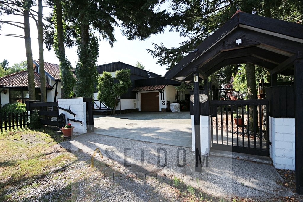 Dom na sprzedaż Chojny  263m2 Foto 1