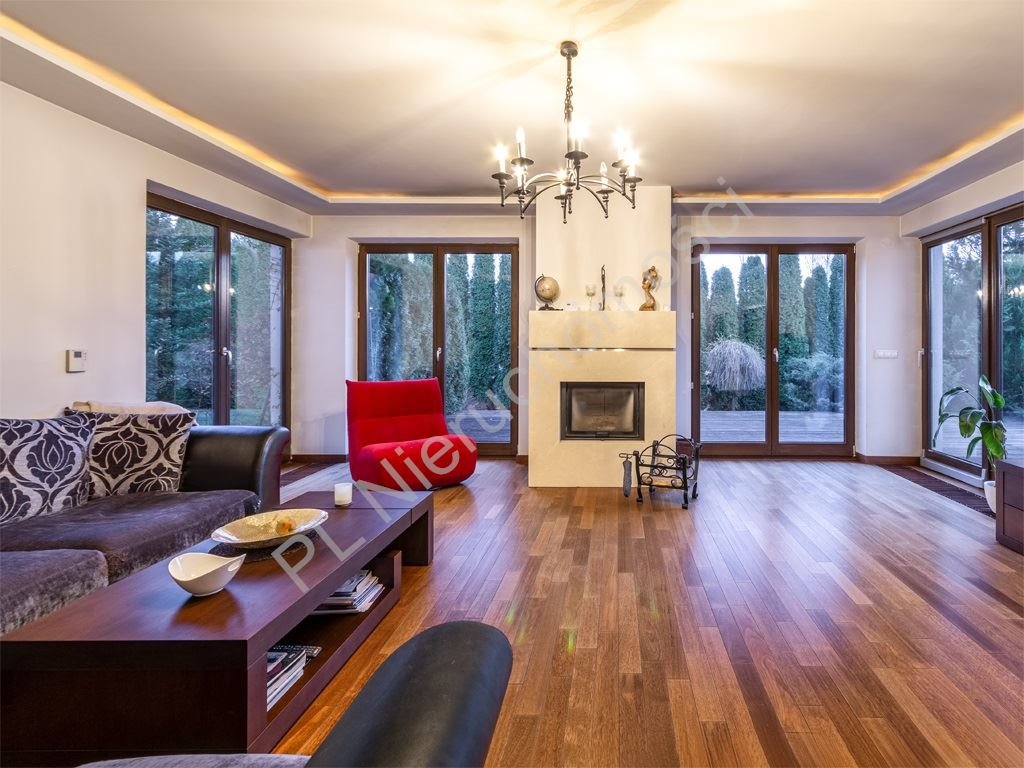 Dom na sprzedaż Osowiec  240m2 Foto 1