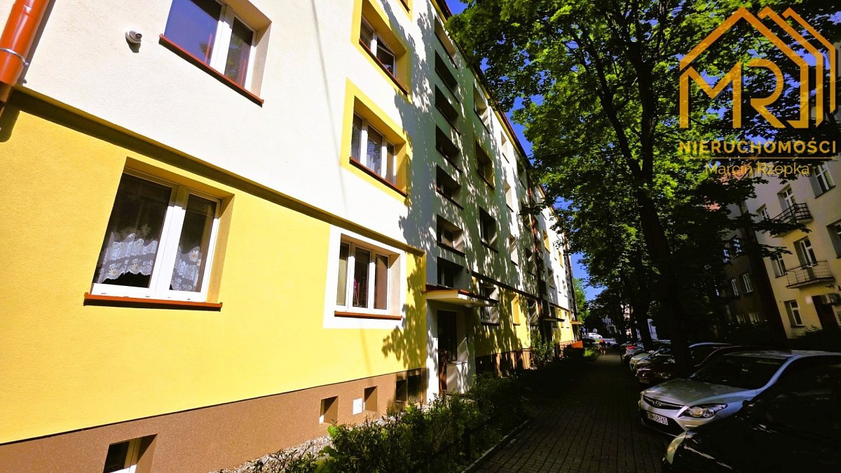 Mieszkanie dwupokojowe na sprzedaż Tarnów, Strusina, Powstańców Warszawy  46m2 Foto 1