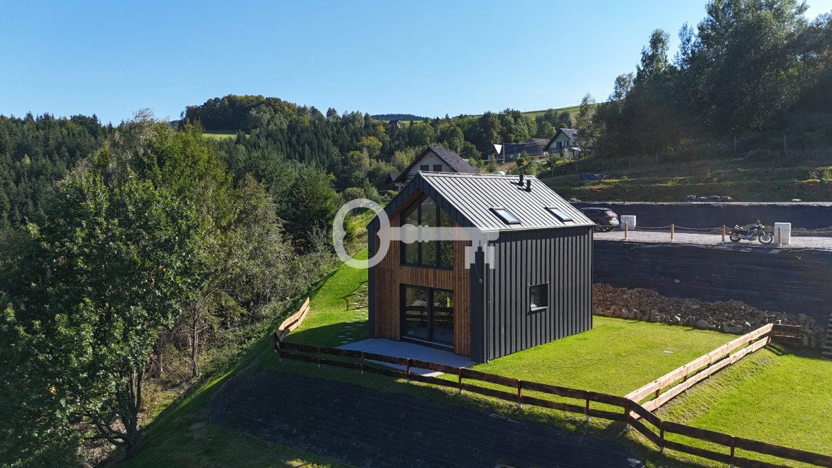 Inwestycyjny dom z panoramicznym widokiem i komfortem Jaworzna, Jaworzna  70m2 Foto 1