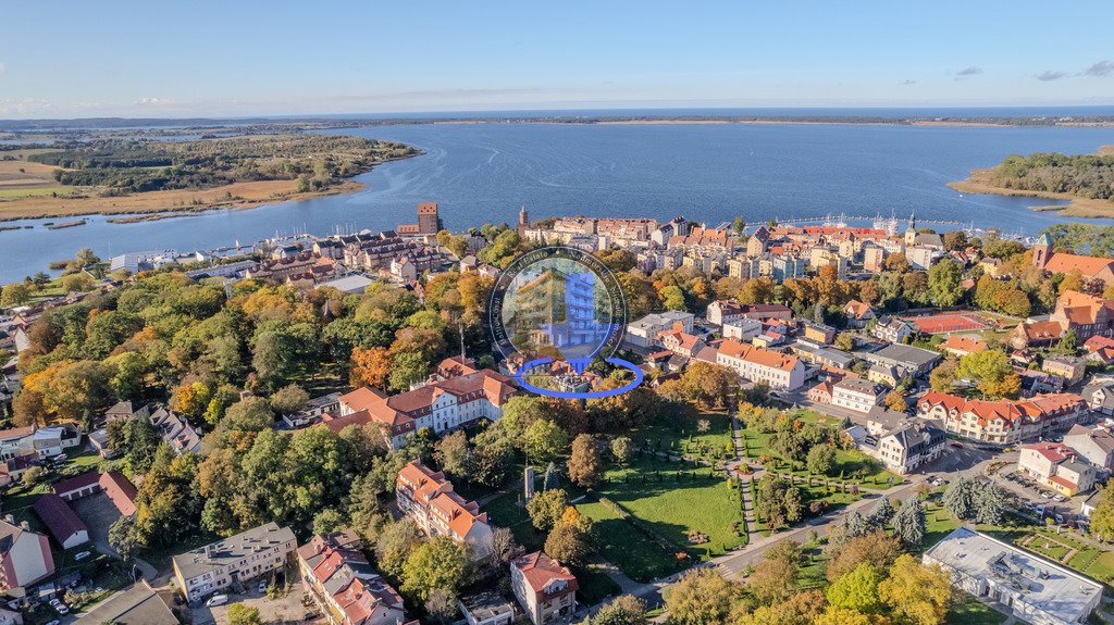 Mieszkanie trzypokojowe na sprzedaż Kamień Pomorski, Bankowa  75m2 Foto 1