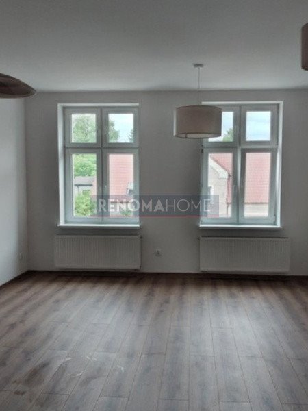 Komfortowe 3-pokojowe mieszkanie po remoncie z miejscem parkingowym Miękinia  60m2 Foto 1