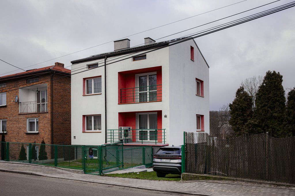 Energooszczędny dom z rzeką, 150 m2, ogród i sady Dwikozy, Starowiejska  150m2 Foto 1