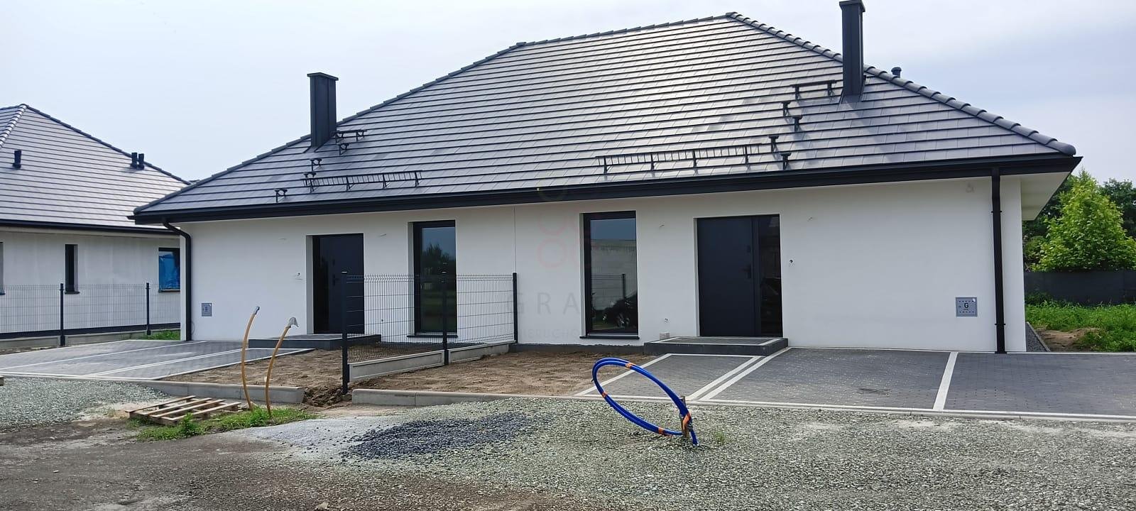 Dom na sprzedaż Ratowice  82m2 Foto 1