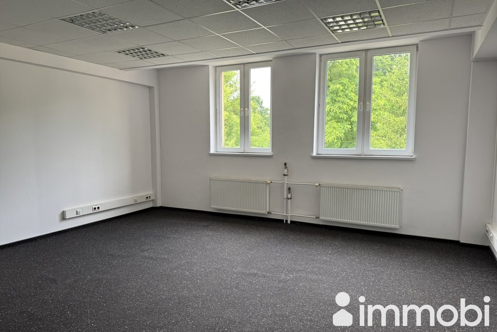 Nowoczesne biuro 30 m2 z miejscami postojowymi - polecam! Warszawa, Białołęka, Henryków, Szałwiowa  30m2 Foto 1