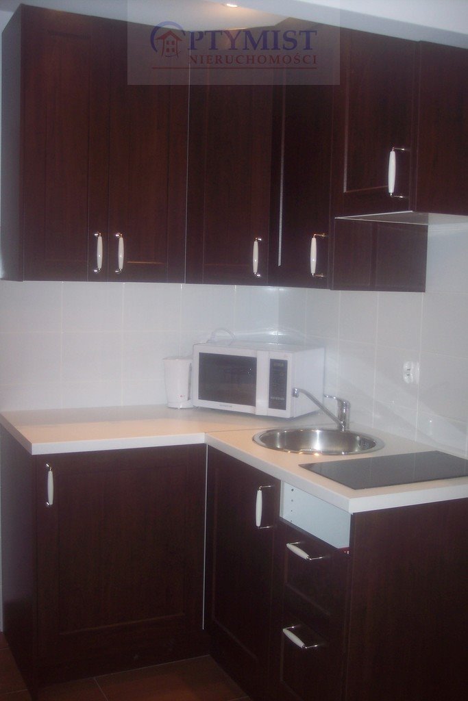 Na wynajem studio 18 m² w Warszawie z aneksem kuchennym Warszawa, Śródmieście, Powiśle, Topiel  18m2 Foto 1