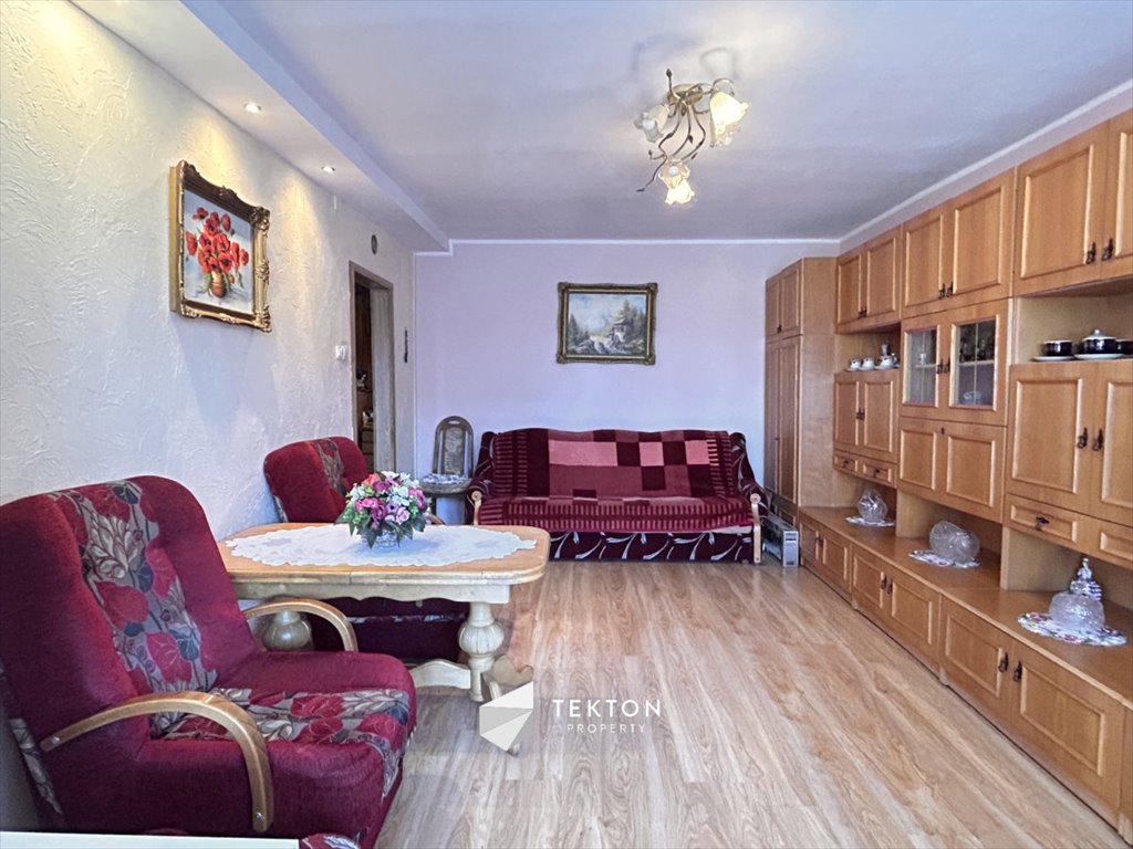 Przestronne 3 pokoje z loggią, piwnicą i pełną infrastrukturą Sosnowiec, Zagórze, gen. Władysława Sikorskiego  63m2 Foto 1