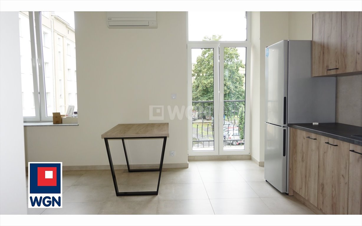 Kawalerka na wynajem Częstochowa, Śródmieście, Waszyngtona  42m2 Foto 1