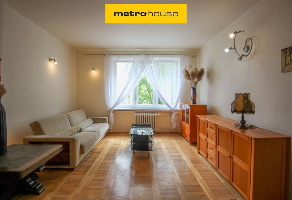 Jasna kawalerka 40 m² w centrum Pabianic, idealna dla pary Pabianice, Centrum, Skłodowskiej-Curie  40m2 Foto 1