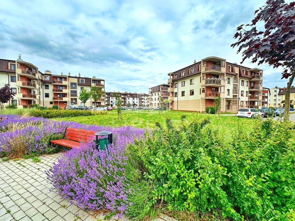 Przestronne 3 pokoje z loggią, blisko szkół i sklepów Tczew, gen. Bora-Komorowskiego  70m2 Foto 1