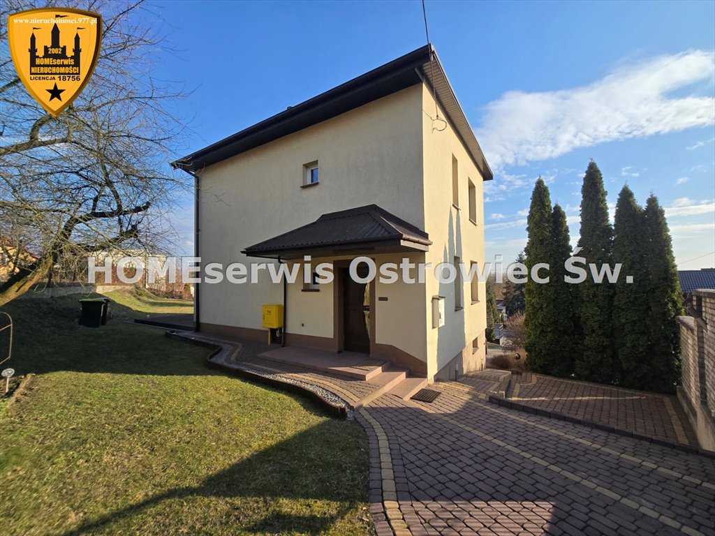 Dom wolnostojący z garażem i tarasem w centrum Ostrowca Ostrowiec Świętokrzyski, Centrum  110m2 Foto 1