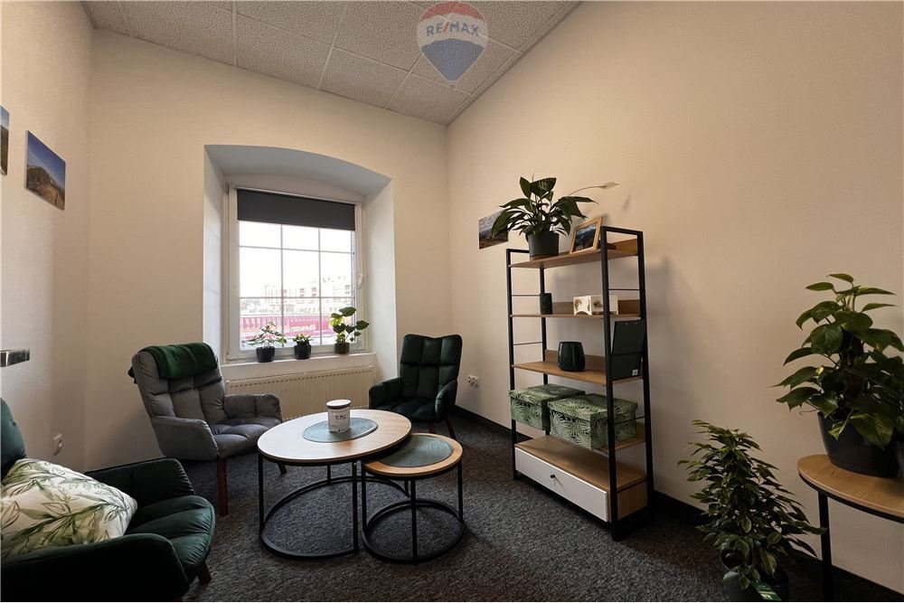 Lokal użytkowy na wynajem Bielsko-Biała  60m2 Foto 1