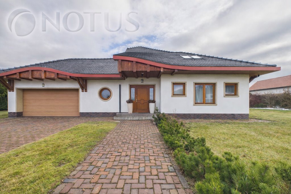 Ekskluzywny dom w Rybniku z dużym ogrodem i tarasem Rybnik  251m2 Foto 1