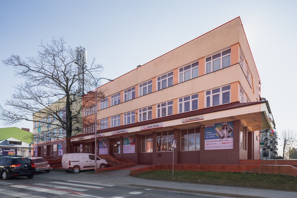 Zapraszam do obejrzenia lokalu 1419 m² z parkingiem w Tarnobrzegu Tarnobrzeg, ul. Józefa Piłsudskiego 8  1 419m2 Foto 1