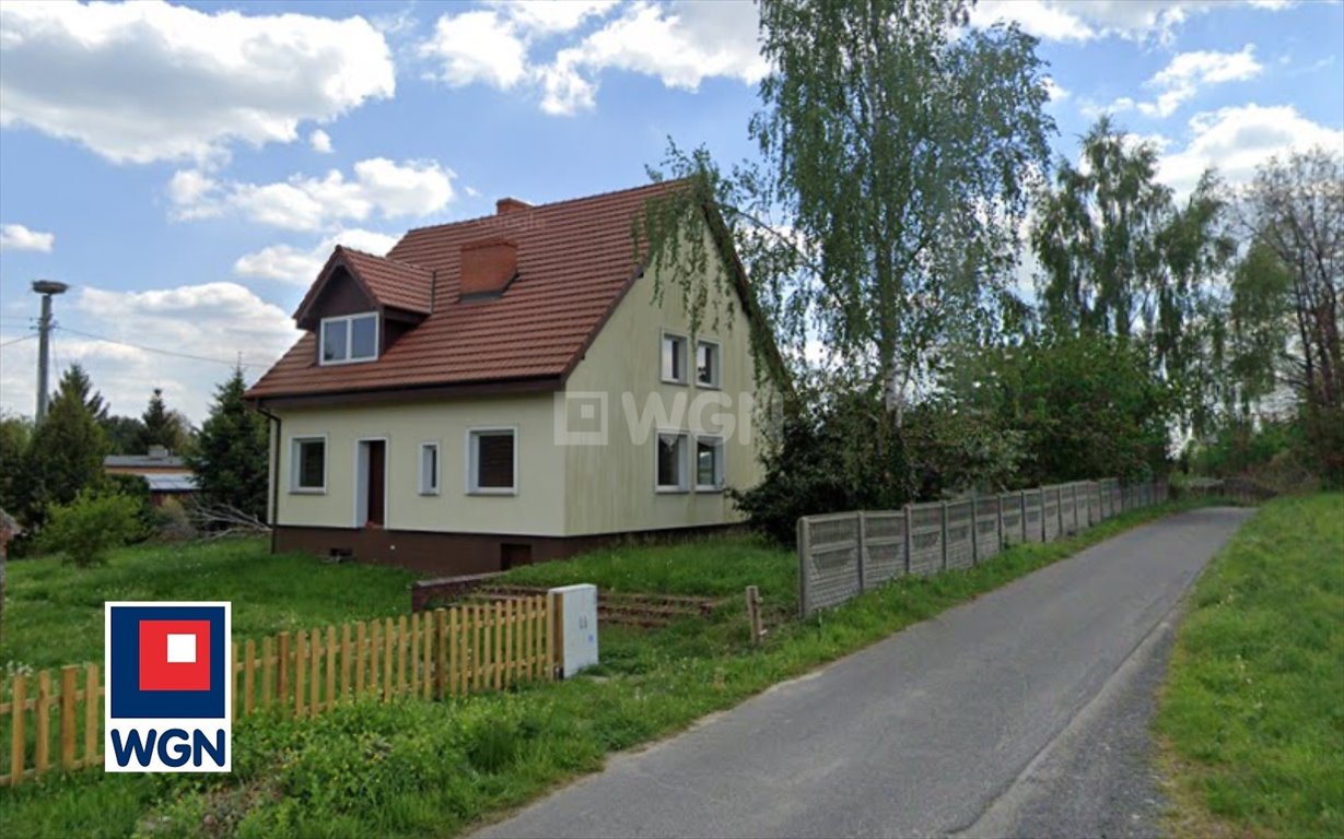 Na sprzedaż przestronny dom 180 m² z dużym potencjałem aranżacyjnym Mirostowice Górne, Mirostowice Górne  280m2 Foto 1