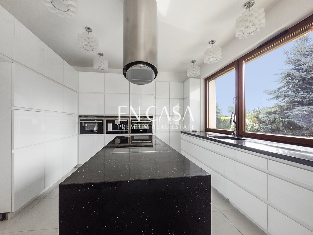 Przestronny dom 248 m² z garażem, cisza i szybki dojazd Chylice, Alpejska  287m2 Foto 1