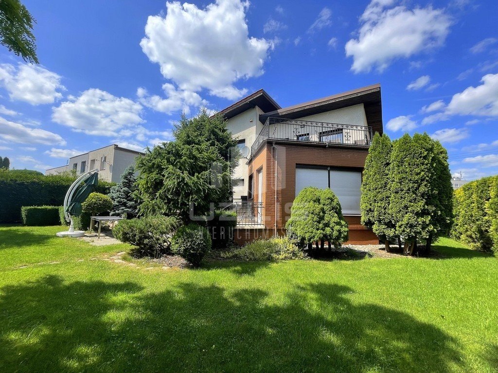 Do sprzedania komfortowy dom 284 m² z garażem i ogrodem Starogard Gdański, dr. Józefa Kopicza  284m2 Foto 1